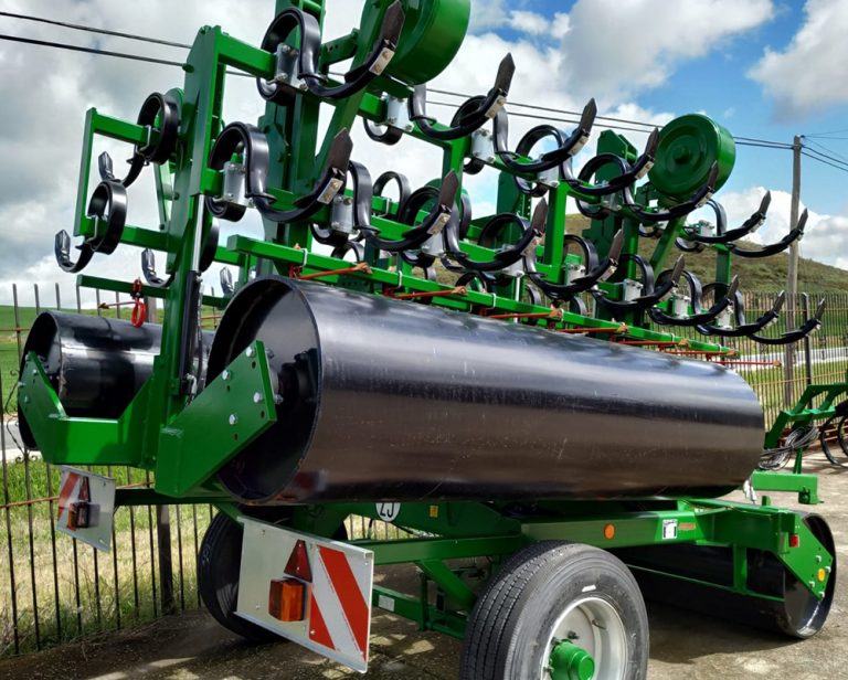 rodillo compactador con rastrillo